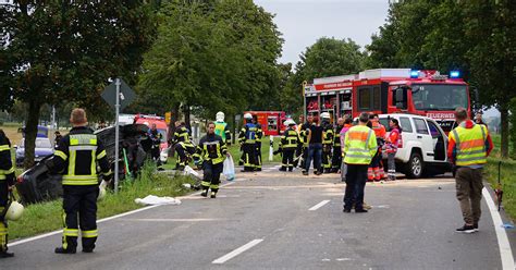 B Bei Boms Schwerer Unfall Fordert Todesopfer Und Mehrere Verletzte