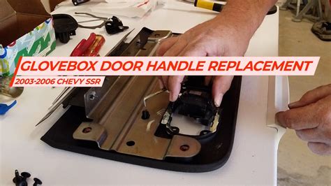 Chevy Ssr Replace Glove Box Door Handle Youtube