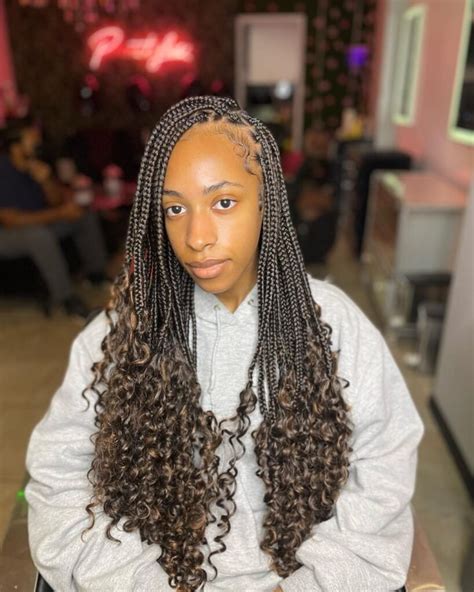 Box Braids With Curls