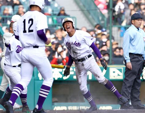 【センバツ】報徳学園がタイブレーク逆転サヨナラ勝ち 大阪桐蔭、神村学園も2回戦進出／詳細 高校野球ライブ速報写真ニュース 日刊スポーツ