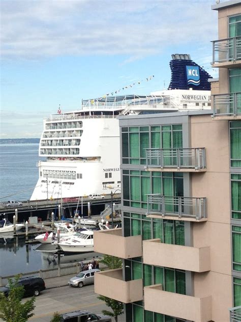 Seattle Marriott Waterfront | Seattle hotels, Marriott, Waterfront