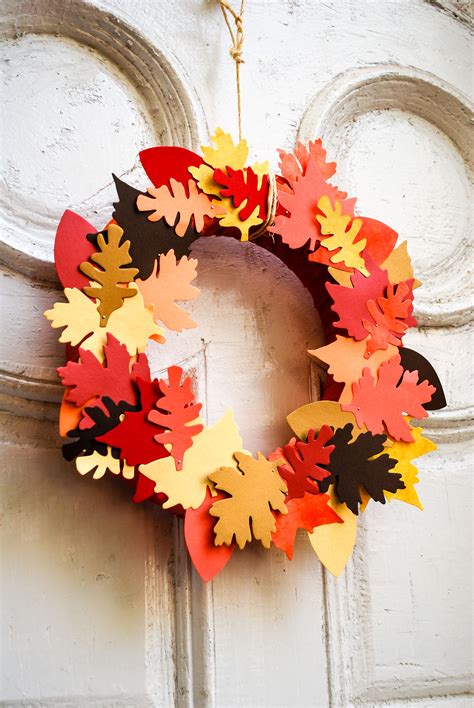 Paper And Fabric Leaf Fall Wreath Merriment Design