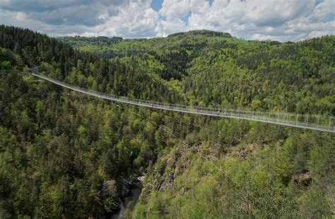 Passerelle Des Gorges Du Lignon Haute Loire Suspendue Flickr