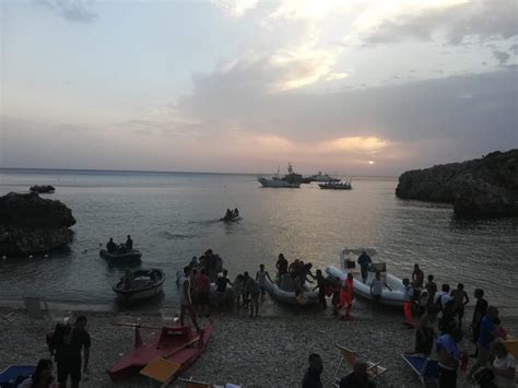 Paura A San Vito Lo Capo Nella Notte Evacuato Un Villaggio Turistico