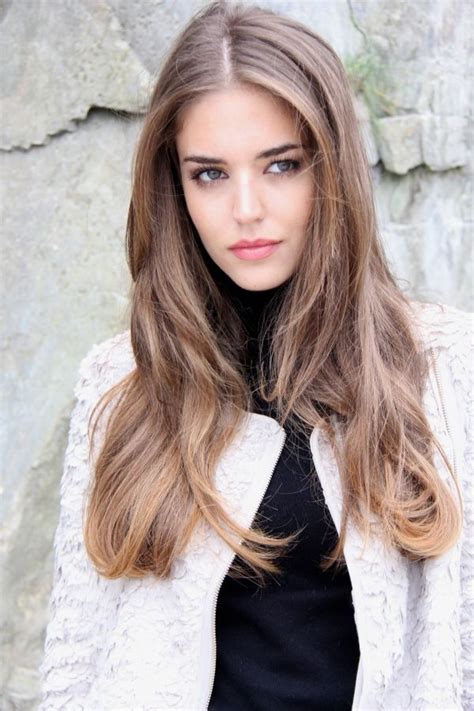 Picture Of Clara Alonso Brunette Beauty Beautiful Long Hair Hair Styles