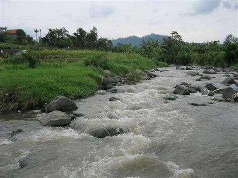 Sungai Paling Angker Di Indonesia Ini Suka Meminta Tumbal Manusia