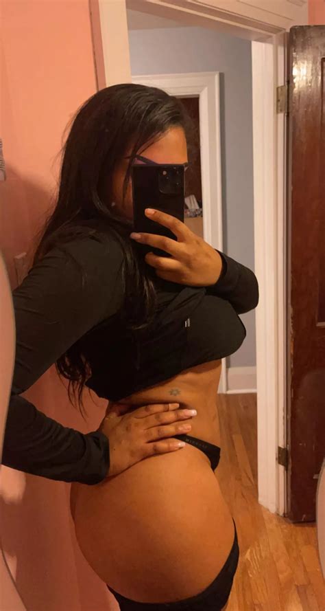 Let It Hang Nudes SlimThick NUDE PICS ORG