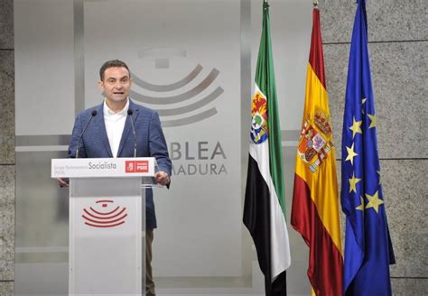 Psoe Estudiar Con Todo Cari O Las Enmiendas De La Oposici N A Los