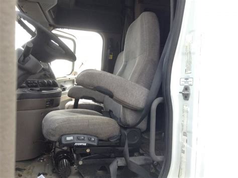 Freightliner Cascadia Seat Covers Velcromag