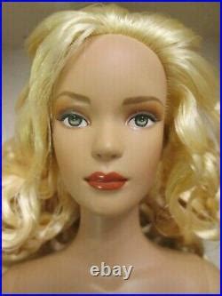 Citrine Dream Tyler Wentworth Nude Tonner Doll BW Body Blonde Box Stand Tonner Tyler
