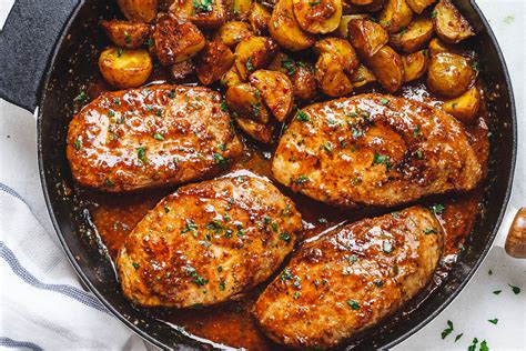 Steps To Make Easy Pork Chop Skillet Dinner Recipes