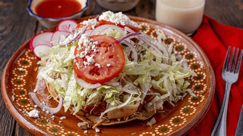 Tostadas De Pierna Cerdo Receta De Botana Cantinera Tostadas De