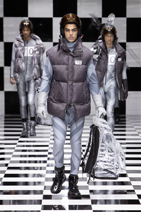 Emporio Armani Collection Men Fall 2022