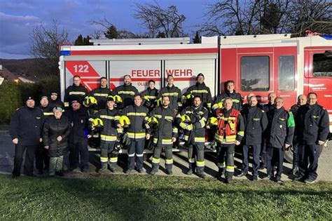 Feuerwehr Ollern Erfolg Bei Der Ausbildungspr Fung