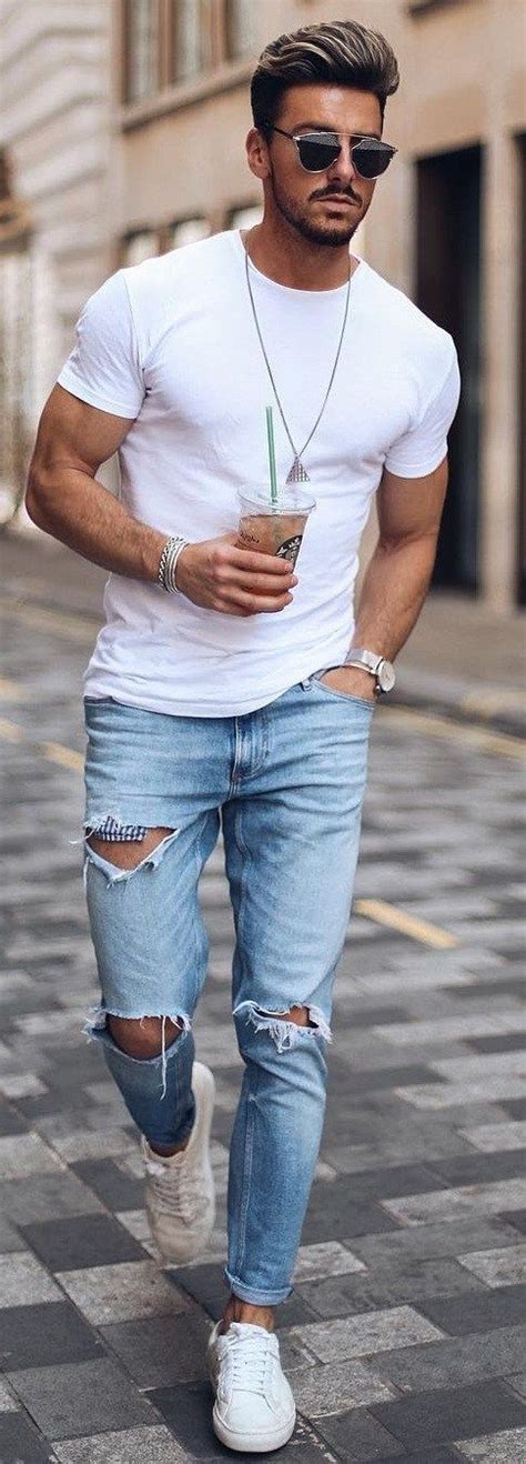 How To Style White T Shirts The Right Way Shirt Outfit Men Jeans