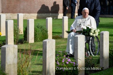 Commemorazione di tutti i fedeli defunti Santa Messa Attività del