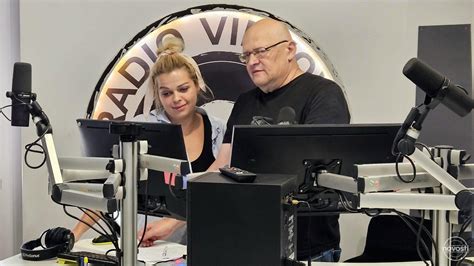 Radio Vinkovci Godina Obitelji Koju Na Okupu Dr I Povjerenje