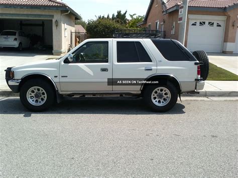 1995 Isuzu Rodeo Ls Sport Utility 4 Door 2 6l 4wd