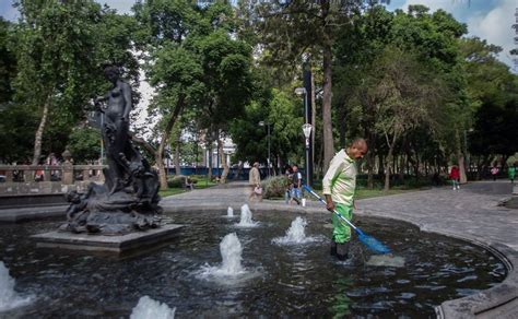 CDMX Hombre Es Navajeado Por No Dar Su Celular En Alameda Central