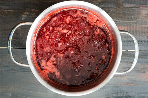 Easy Homemade Strawberry Jam Recipe Without Pectin Masalakorb