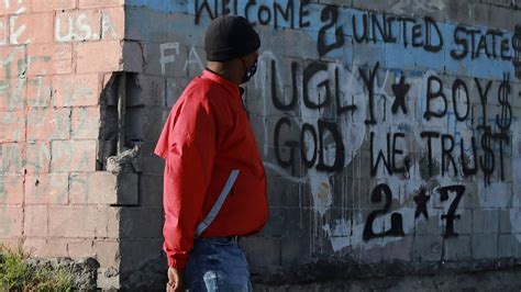 Gangs Deliver Food In Poor Cape Town Area Amid Lockdown Ap News