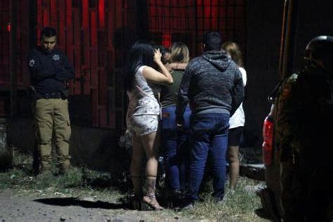 Diez Muertos Y Cinco Heridos Tras El Ataque A Un Bar Del Centro De México