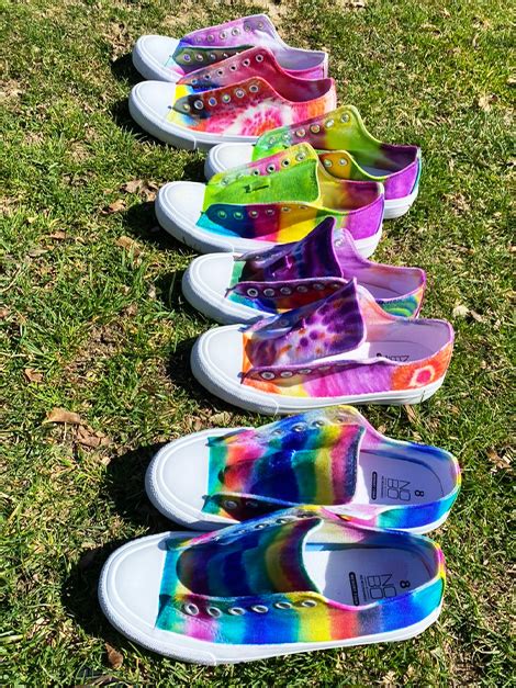 Easy Diy How To Tie Dye Shoes With Sharpie Markers Hands That Bless