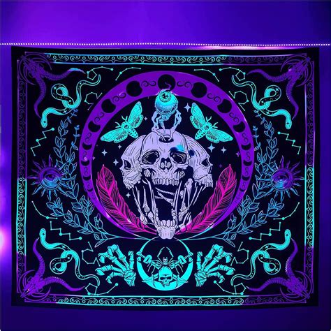 Varnmrop Skull Blacklight Tapestry UV Reactive Skeleton Halloween