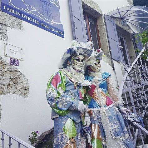 La parade Vénitienne au cœur de la Petite Venise Savoyarde est de