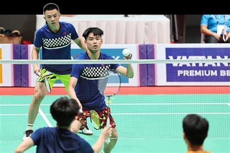 Chun Meng Boon Zhe Win Mens Doubles Title At Petronas National U