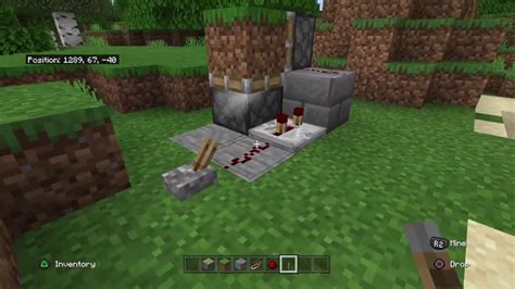 How To Build A Piston Trapdoor In Minecraft Youtube