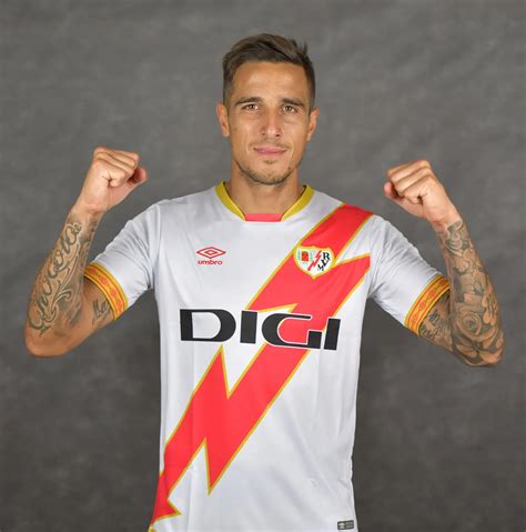 Camisetas Umbro Del Rayo Vallecano 2023 24