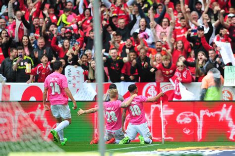 Melhores Momentos Internacional 4 X 2 Goiás Brasileirão Jogada 10