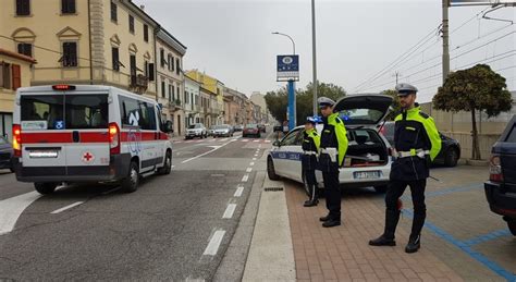 Falconara Provoca Un Incidente E Poi Scappa Identificato Il