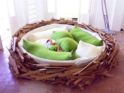 Giant Bird's Nest Bed - GeekAlerts