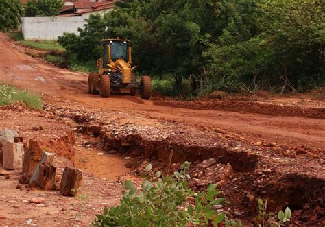 Reparação de danos causados pelas fortes chuvas Prefeitura do Assu