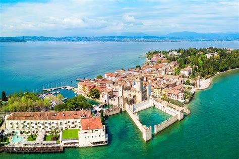 Best Towns to Visit on Lake Garda - Day Trips from Verona & Venice ...