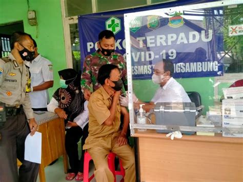 Sambut Ramadhan Babinsa Dan Bimaspol Kedungwaringin Kebut Vaksin