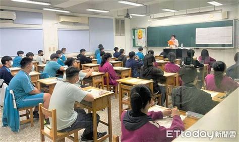 快訊／會考要拿a 可以錯幾題？ 心測中心「答對題數對照表」出爐 Ettoday生活新聞 Ettoday新聞雲