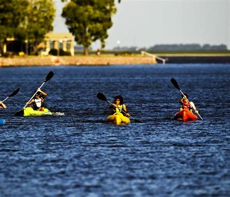 Destinos bonaerenses las lagunas de Epecuén Guaminí y Balcarce que