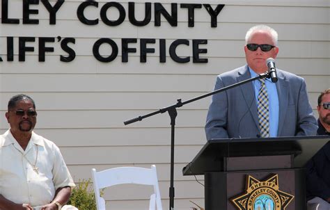 Berkeley County Sheriffs Office Cuts Ribbon On New Sangaree Substation