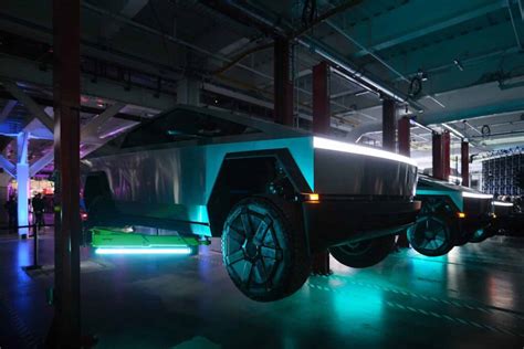 Le Tesla Cybertruck est enfin prêt voici tout ce qu il faut savoir