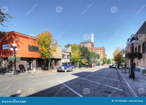 Street Scene in Brandon, Manitoba, Canada Editorial Photo - Image of ...