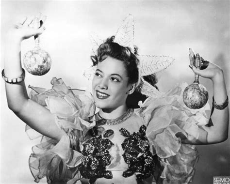 5 Hot Sexy Amalia Aguilar Bikini Pics