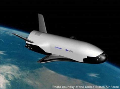 Boeing’s Reusable, Unmanned X-37B Orbital Test Vehicle Begins 2nd ...