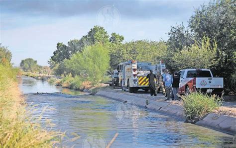 Cae Familia A Canal Mueren Madre E Hijo