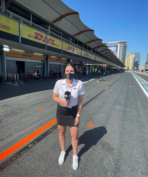 Laura Winter - Formula 1 Presenter : r/PaddockWomen