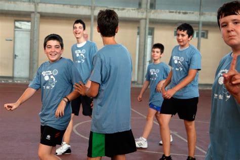 Orihuela Tambi N Disfrutar De Las Escuelas De Verano Fbcv Fbcv