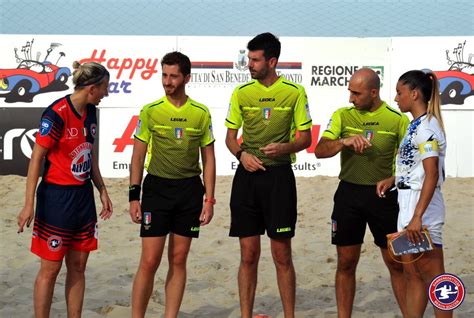 La Samb Beach Soccer femminile è Tricolore Il Mascalzone San