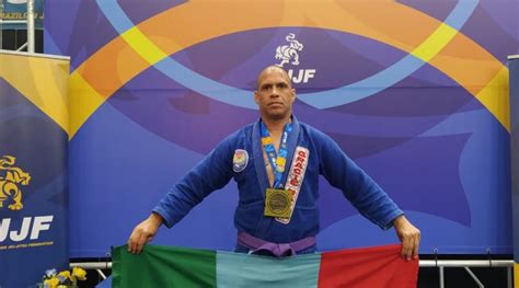 Vin Cius Coelho Atleta De Mag Medalhista No Campeonato Europeu De